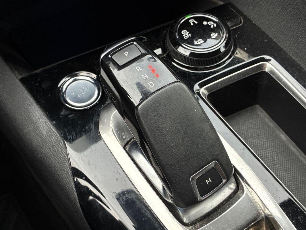 Peugeot 3008 - Photo 11