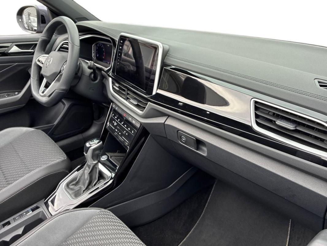 Volkswagen T-Roc - Photo 13