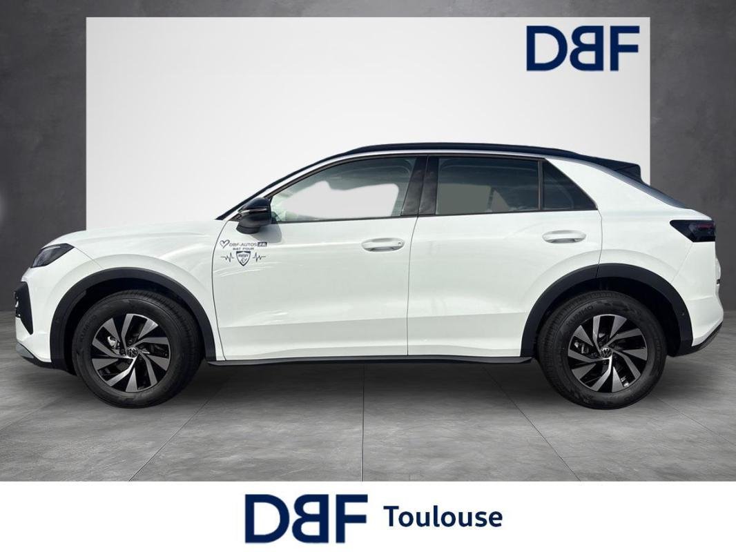 Volkswagen T-Roc - Photo 2