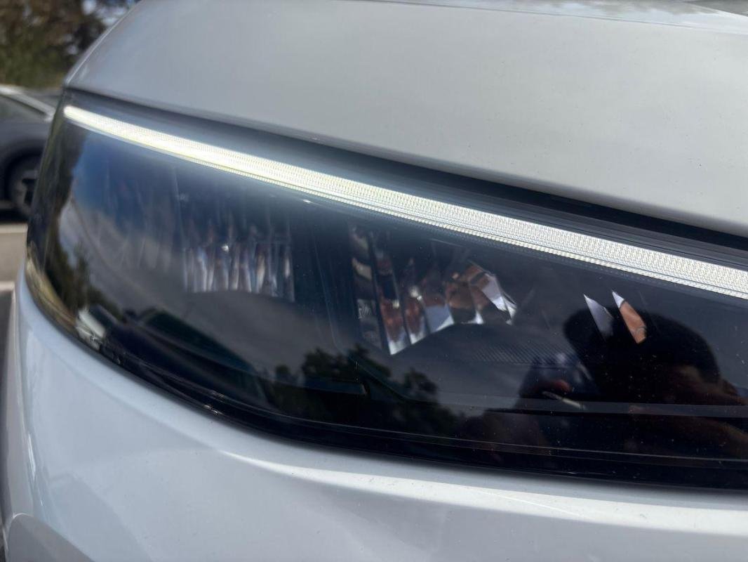 Volkswagen T-Roc - Photo 25