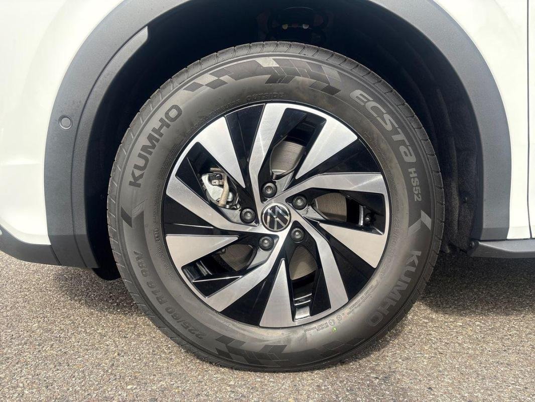 Volkswagen T-Roc - Photo 29