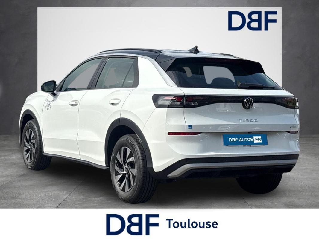 Volkswagen T-Roc - Photo 3