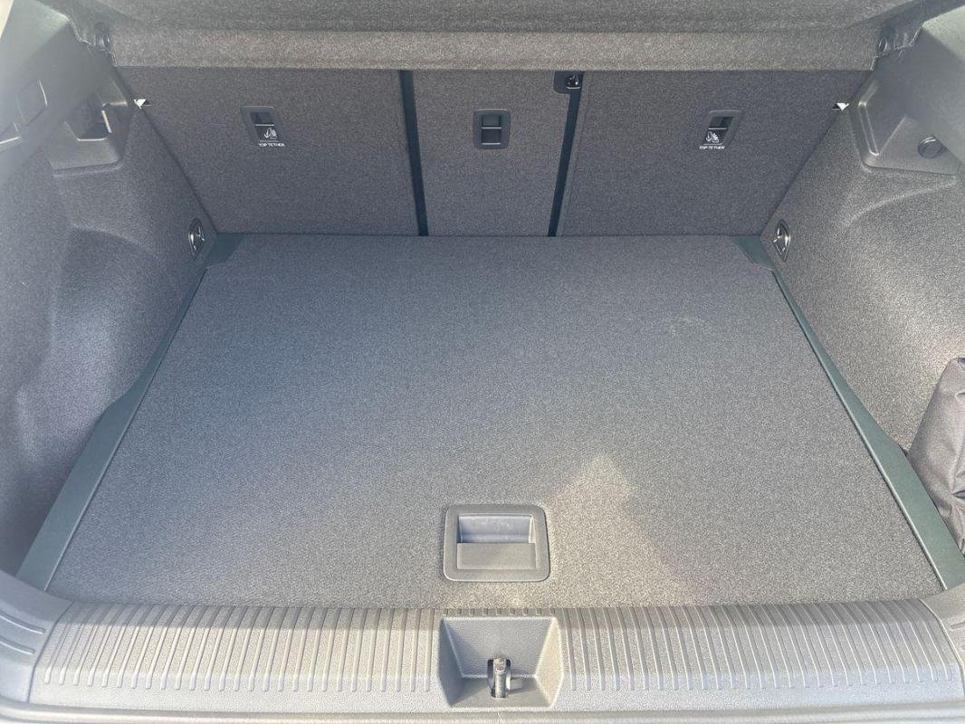 Volkswagen T-Roc - Photo 31