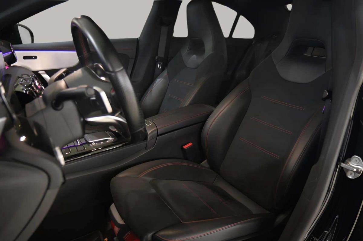 Mercedes CLA - Photo 12