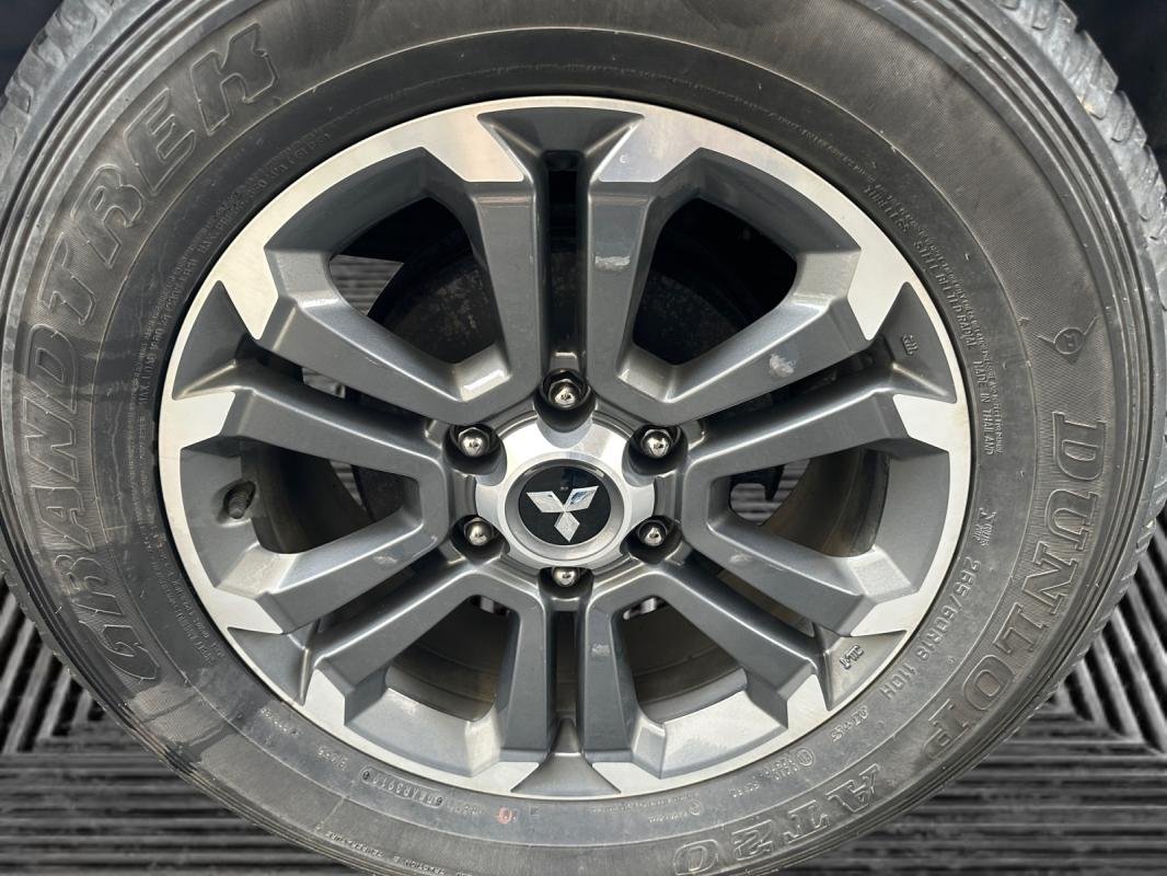 Mitsubishi L200 - Photo 24
