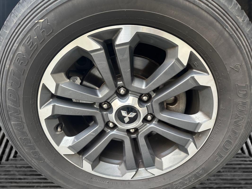 Mitsubishi L200 - Photo 26