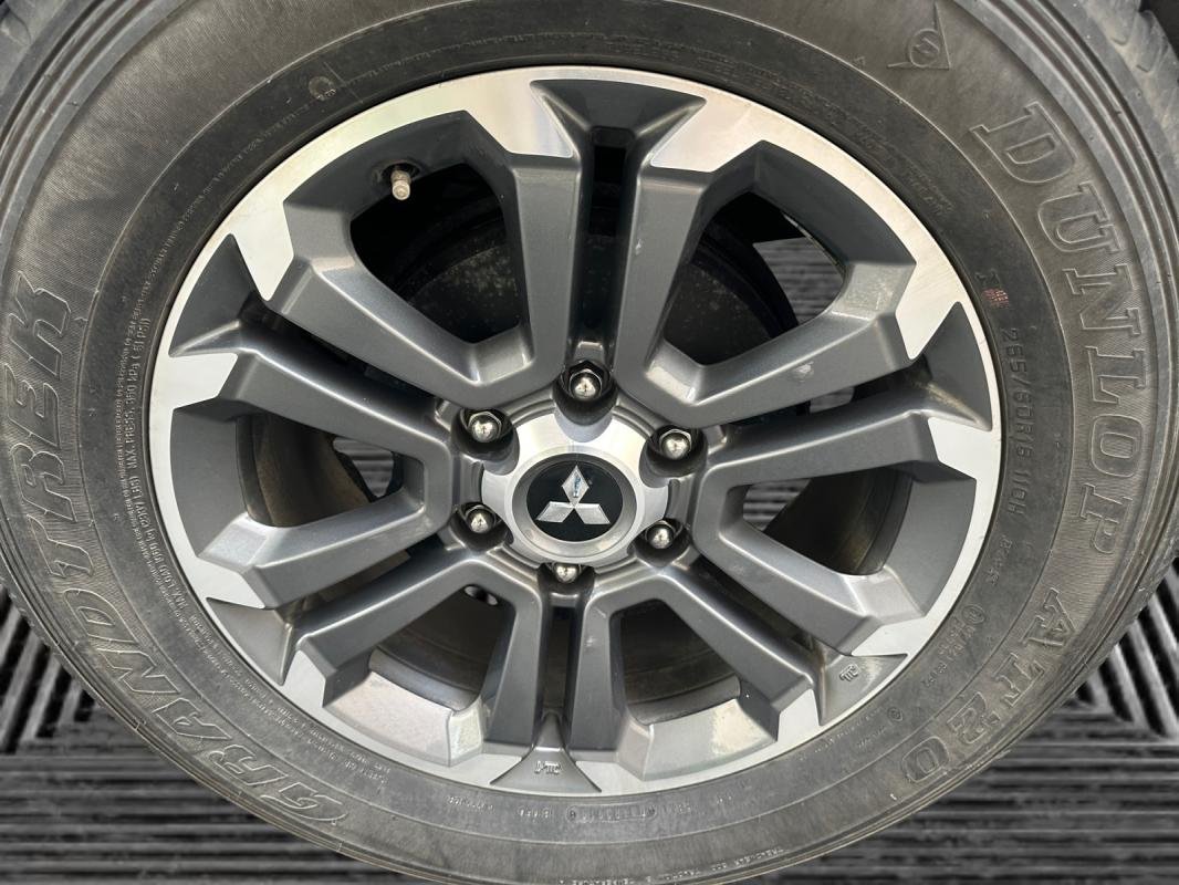 Mitsubishi L200 - Photo 27