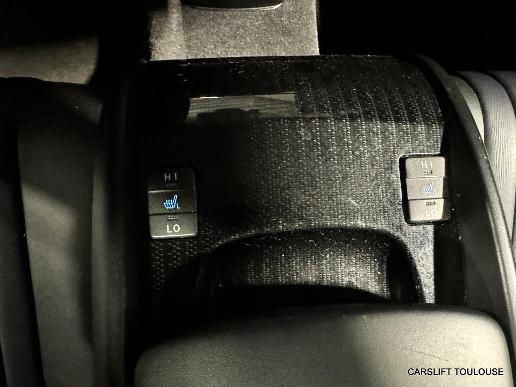 Toyota Mirai - Photo 21