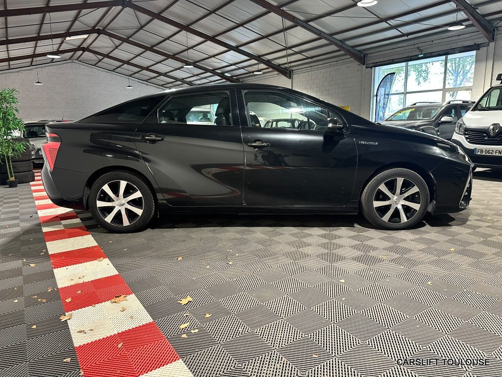 Toyota Mirai - Photo 6