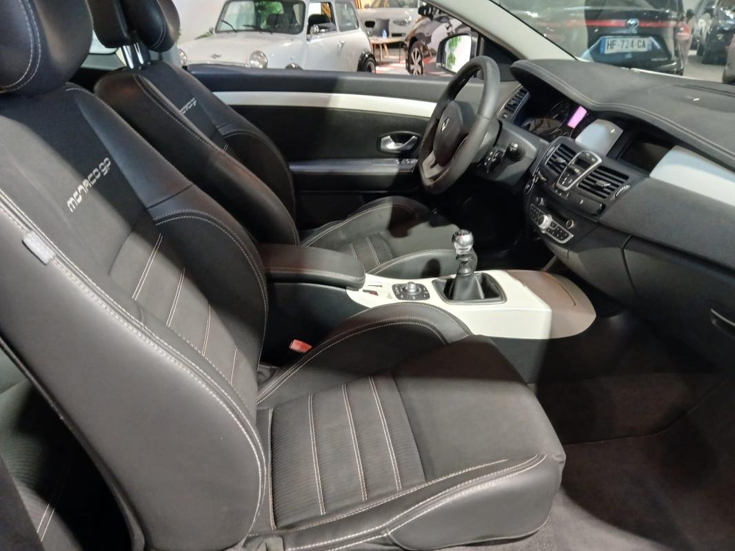 Renault Laguna Coupé - Photo 10