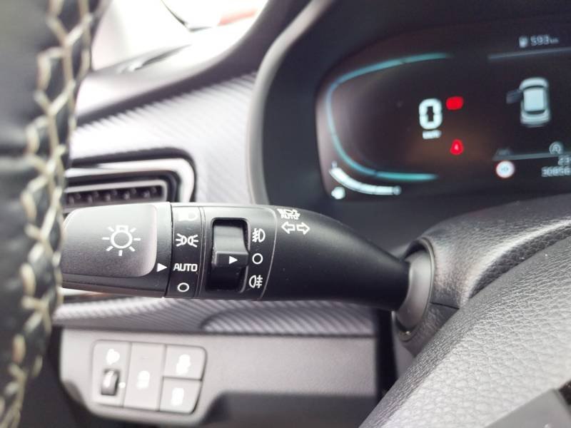 Kia Stonic - Photo 13