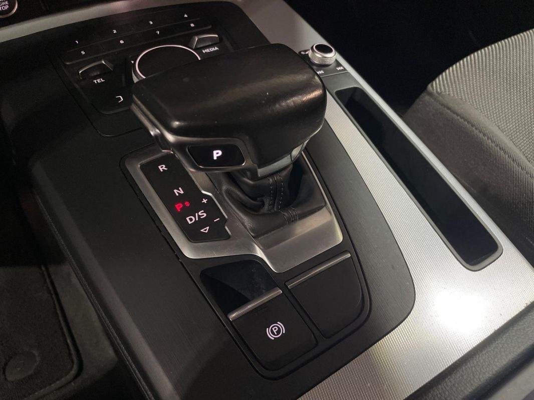 Audi Q5 - Photo 11