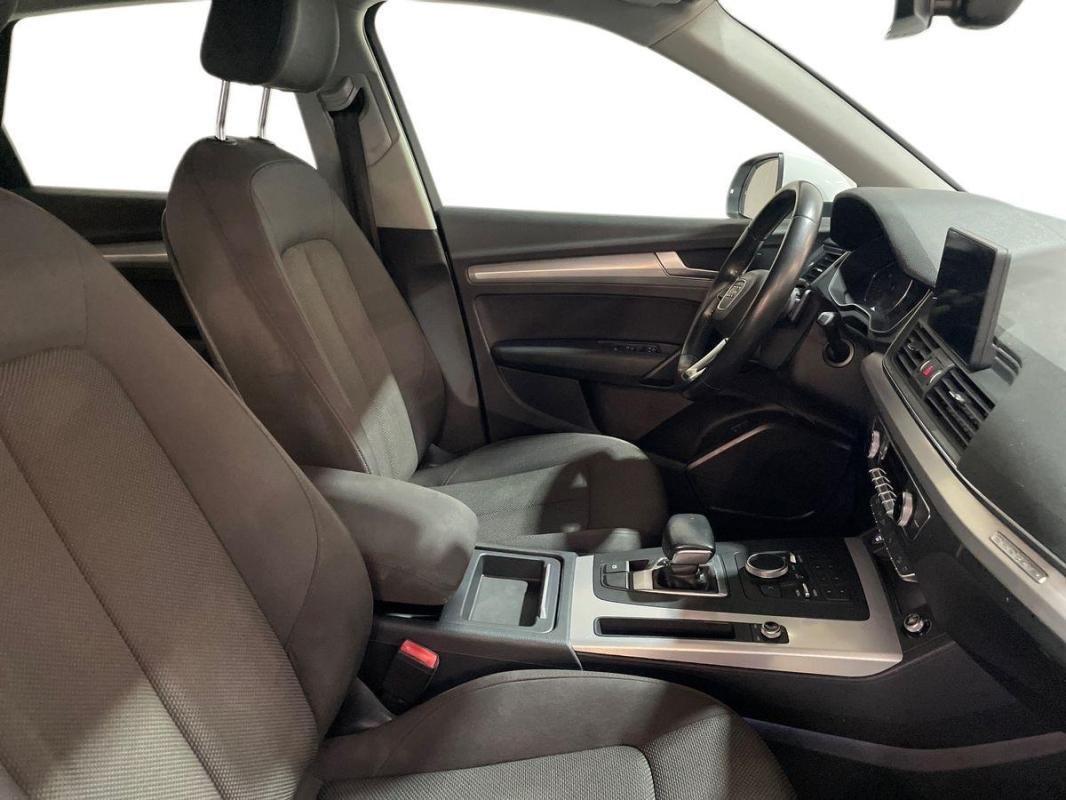 Audi Q5 - Photo 13