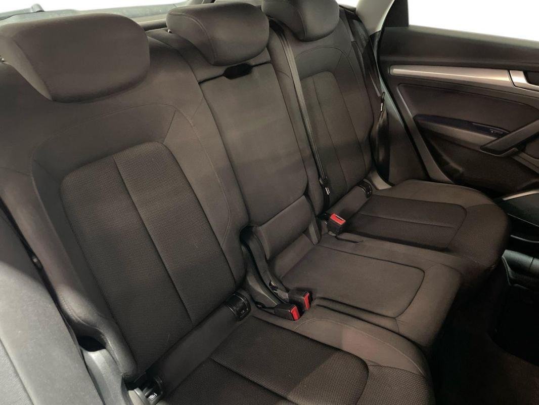 Audi Q5 - Photo 23